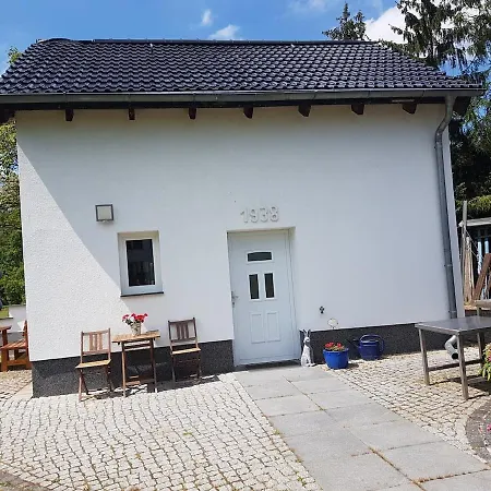 1938 *